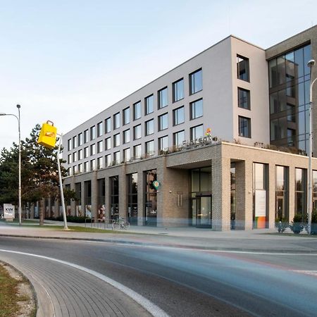 Hotel Hendi Centrum Pöstyén Kültér fotó